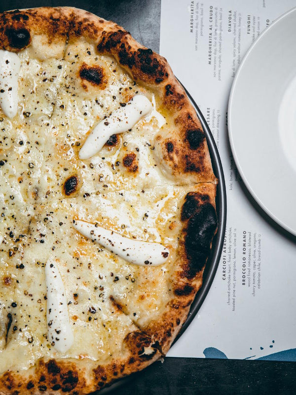 Cacio e Pepe pizza